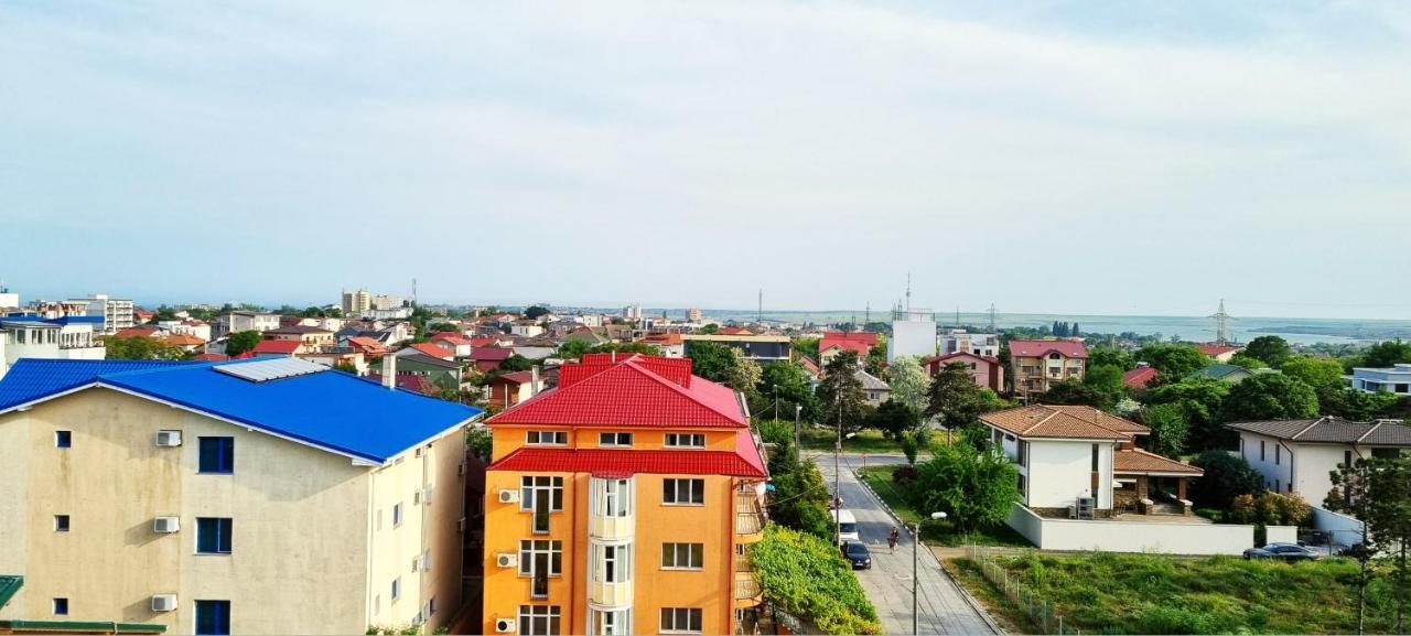 Hotel Blue Sky Resort Eforie Nord Exteriör bild